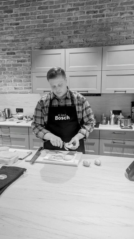 Bei der Arbeit Daniel Hornunth